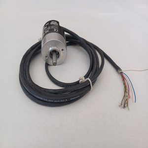 オリジナルのWarehousestock Plcプログラミングコントローラー電子Incr。エンコーダエンコーダRB 6016 RB-0600-I24L2 PLCサプライヤー - Product Image 1