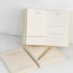 Impression personnalisée de luxe livre de souvenirs de <span class=keywords><strong>naissance</strong></span> à l'âge adulte, <span class=keywords><strong>Journal</strong></span> avec boîte cadeau souvenir <span class=keywords><strong>et</strong></span> stylo - Product Image 2