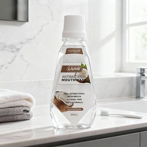 Collutorio all'Olio di Cocco e Menta Piperita - Collutorio Senza Alcool per Alito Fresco, Denti Bianchi e Salute Dentale e Gengivale - Product Image 4