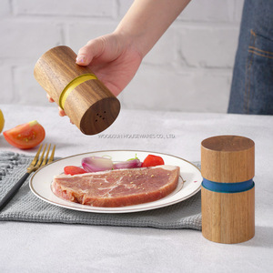 Woodsun World 'S Top 500 Coöperatieve Leveranciers Zout En Peper <span class=keywords><strong>Shaker</strong></span> Voor Restaurant Zoutvaathout