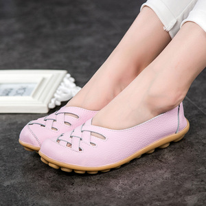 Fondo piatto traspirante cavo grandi dimensioni <span class=keywords><strong>43</strong></span> <span class=keywords><strong>44</strong></span> fori <span class=keywords><strong>scarpe</strong></span> da <span class=keywords><strong>donna</strong></span> tacco piatto morbido <span class=keywords><strong>donna</strong></span> mamma <span class=keywords><strong>scarpe</strong></span> estive mocassini - Product Image 2