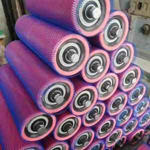 Rodillo de Polietileno de Alto Peso Molecular Santec de 194 mm, Duradero, para Accesorios de Bandas Transportadoras en Plantas de Manufactura - Product Image 1