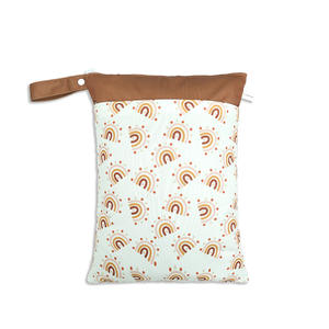 <span class=keywords><strong>Lequeen</strong></span> <span class=keywords><strong>Sac</strong></span> <span class=keywords><strong>à</strong></span> couches <span class=keywords><strong>Sac</strong></span> <span class=keywords><strong>à</strong></span> dos avec sangle de poussette et interface USB Maternité <span class=keywords><strong>Sac</strong></span> <span class=keywords><strong>à</strong></span> <span class=keywords><strong>langer</strong></span> Nouveau pour voyage Soins bébé Personnalisé - Product Image 1