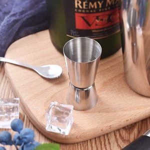 Vente en gros de jiggers à cocktail en acier inoxydable écologiques et modernes de 1/2 et 1 oz (15/30 ml) - Product Image 6