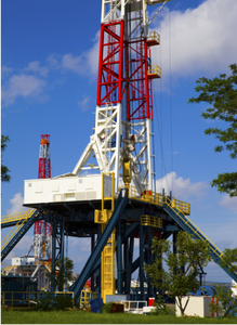 Landboorinstallatie API 4F Standaard ZJ40/ZJ50 Hoge Capaciteit ZJ70/ZJ90 Landolieboorinstallatie AC VFD Systeem en 4500 KN Haakbelasting - Product Image 5