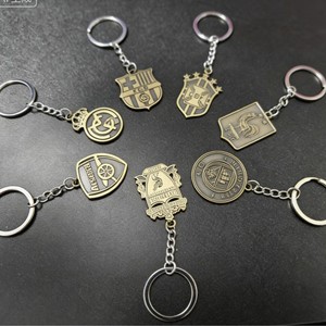 Llavero de Bronce con Emblema de Equipo de Fútbol, Material de Aleación de Zinc, Colgante del <span class=keywords><strong>Barcelona</strong></span>, Accesorios para Llaves de Coche - Product Image 5