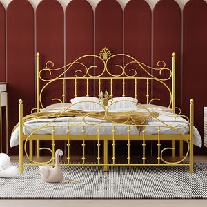 <span class=keywords><strong>Letto</strong></span> <span class=keywords><strong>Matrimoniale</strong></span> King Size Resistente Stile Europeo Arredamento Camera da <span class=keywords><strong>Letto</strong></span> Lussuoso Telaio Dorato Design Semplice <span class=keywords><strong>Letto</strong></span> in Metallo per Hotel - Product Image 1