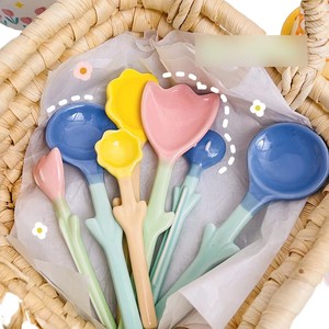 Cuchara <span class=keywords><strong>de</strong></span> Cerámica con Forma <span class=keywords><strong>de</strong></span> Tulipán, Diseño Bonito, Cuchara <span class=keywords><strong>de</strong></span> Cerámica para Café, Desayuno, Postre, Helado, Arroz, para Fiestas y Eventos - Product Image 2