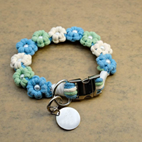 Accessoire élégant pour animaux de compagnie Collier de chien floral fait à la main personnalisé avec étiquette gravée gratuite