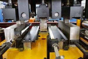 Maßgefertigte Schnellwechsel-Auto-CZ-Profilmaschine für 1-3mm Stahlkonstruktionsrahmen, C-, U-, <span class=keywords><strong>Z</strong></span>-Form Profil-Kaltwalzformmaschine - Product Image 6