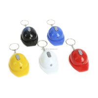 3D divertido plástico seguridad casco cerveza LED luz abrebotellas colgante bolsa puede llavero con logotipo al por mayor