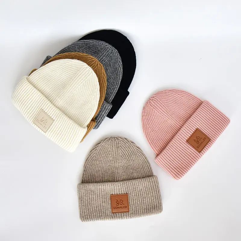 Unisex Groothandel Custom Logo Geribbelde Wol Gebreide Mutsen Winter Luxe Warm Cuffed Beanie Hoed Voor Vrouwen Mannen