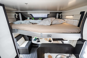 Giá cả phải chăng tùy chỉnh mới sang trọng Motorhome Caravan với tấm pin mặt trời - Product Image 4