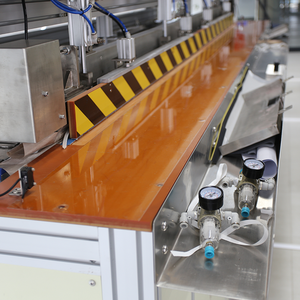 Hoch effiziente Verbindung von thermoplast ischen Textilien Heißluft-Hochfrequenz-Naht versiegelung rollos Lineare Impuls schweiß maschine - Product Image 5