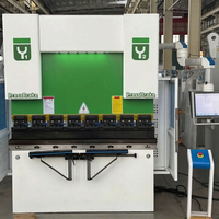 Presse plieuse CNC surdimensionnée de 300 tonnes, 400T, 6000 mm pour le pliage de grandes structures en acier, équipement de pliage hydraulique de tôles