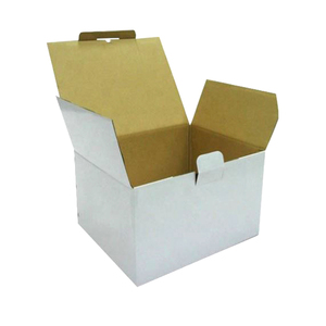 Cajas de Envío de Papel Kraft con Cierre Autoadhesivo Rápido para Comercio Electrónico, con Tiras Adhesivas para Abrir Fácilmente - Product Image 1
