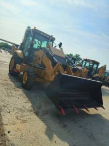 मुफ्त शिपिंग 4x4 व्हील/बैकहोए लोडर आर्डर एपा इंजन बैकहोए - Product Image 2