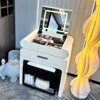 Coiffeuse moderne en chêne massif avec miroir carré éclairé par LED, rangement dissimulé et quincaillerie en acier inoxydable pour chambre à coucher