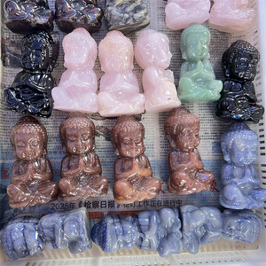 Bacchetta per massaggio al quarzo curativo Yoni con Dildo di cristallo naturale all'ingrosso per le donne - Product Image 6