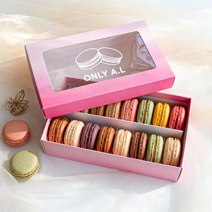 Boîte personnalisée rectangulaire ou carrée en carton ivoire pour emballage de biscuits faits main, desserts, macarons, avec fenêtre transparente en PVC - Product Image 1