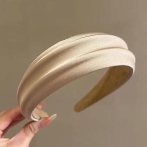 ربطة شعر ملونة بتصميم أنيق للنساء ربطة شعر ملونة بألوان سادة ربطة شعر من القماش الأسود - Product Image 6