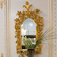 Miroir de style rococo, cadre en bois doré, table d'entrée de luxe à la française, tables console