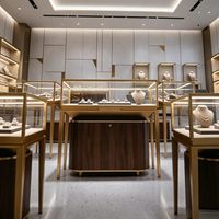 Vitrine de bijoux de style vintage Sculpture exquise adaptée aux magasins à thème vintage