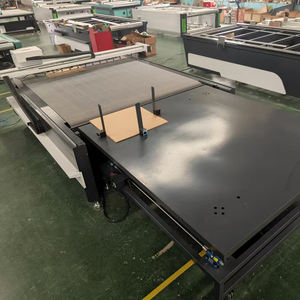 Machine <span class=keywords><strong>de</strong></span> découpe numérique CNC pour boîtes d'emballage en carton personnalisables TC CE - Product Image 6