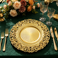Assiettes de présentation de luxe dorées Wojia 13 pouces, bord creux, style européen, en plastique peint par poudrage, pour décoration de table de mariage et de banquet
