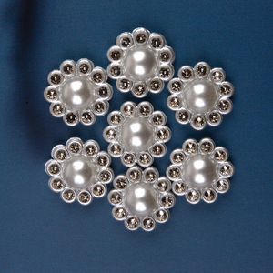 Accessoires de bijoux DIY : Patch tournesol en ABS à fond plat <span class=keywords><strong>et</strong></span> demi-surface, orné de strass <span class=keywords><strong>diamant</strong></span> pour vêtements, textiles <span class=keywords><strong>et</strong></span> chaussures - Product Image 3