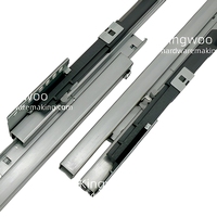 Glissière de tiroir dissimulée en tôle galvanisée OEM ODM moderne, à extension complète, fonctionnement silencieux, capacité de charge 31-50 kg, pour cuisine et salle à manger