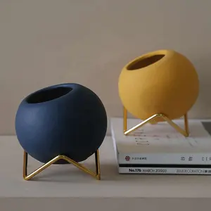 Creatieve Huiswoonkamer Decoraties Nordic Ball Vaas Moderne Minimalistische Mini Keramische Desktop Bloemstuk Container