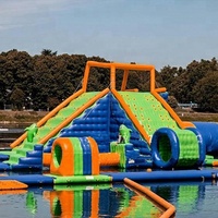 Parc d'attractions aquatiques gonflable personnalisé en PVC de 0,9 mm pour jeux aquatiques