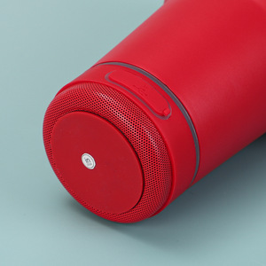 Gobelet isotherme Bluetooth 30oz pour voiture avec couvercle, paille et logo personnalisé antidérapant - Product Image 4