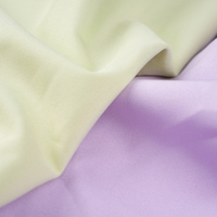 Tela Tejida Elástica en Cuatro Direcciones de Poliéster y Spandex para Camisas y Pantalones Estampados 100D
