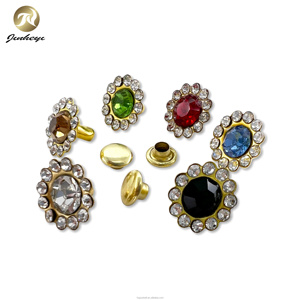 11Mm Thạch Đinh Tán <span class=keywords><strong>6</strong></span> Màu Sắc Hướng Dương Pha Lê <span class=keywords><strong>Stud</strong></span> Hỗn Hợp Màu Sắc Đinh Tán Cho Vành Đai Giày Da - Product Image 1