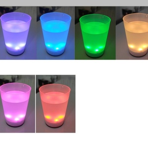 Promotion : <span class=keywords><strong>Coupe</strong></span> <span class=keywords><strong>du</strong></span> <span class=keywords><strong>Monde</strong></span> de Football en Plastique Acrylique Transparent – Édition USA-Canada-Mexique – <span class=keywords><strong>Coupe</strong></span> Transparente pour Fans de Football - Product Image 6