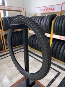 Neumático de Bicicleta Hecho en Vietnam para Carreras y Trekking, de Caucho Natural, 27x1-3/8, 700x20c, 24x1-3/8, 27x1-1/4, 26x1-1/4 - Product Image 2