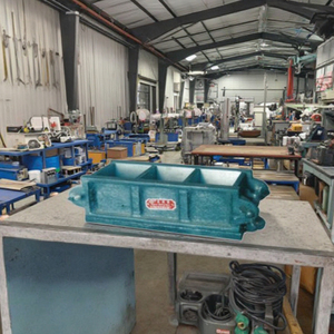 कारखाने उच्च गुणवत्ता कम कीमत 100 मिमी डाली लोहे स्टील कंक्रीट क्यूब परीक्षण मोल्ड - Product Image 3