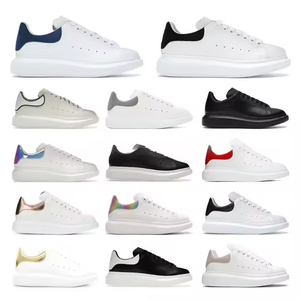 Sneakers plateforme de luxe pour hommes et femmes, sneakers personnalisées de qualité supérieure Queen - Product Image 1