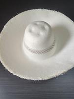 ND449 Corps de chapeaux en papier japonais glacé 5BU, ivoire ou couleurs mélangées, chaque corps est inspecté à la main, Shantung 5BU