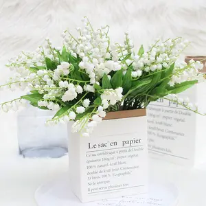 A-1076 Lifelike Artificial LilyのThe Valley Stems Convallaria Majalis FlowerためWedding Bouquet Home Garden Decoration