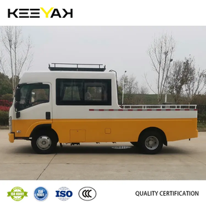 Meilleur vendeur <span class=keywords><strong>Camion</strong></span> utilitaire mini ISUZU 4x2 Camions spéciaux <span class=keywords><strong>Camion</strong></span> utilitaire ISUZU avec clôture 128 CV Prix d'usine à vendre - Product Image 4