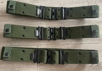 Usine chinoise 130cm longueur 5.5cm largeur couleur vert olive ceinture PP avec 2 rangées d'oeillets en fer noir et boucle à Double crochet
