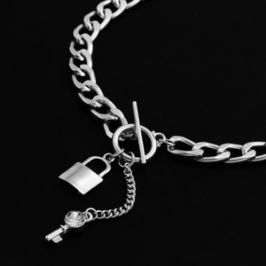Inspire Jewelry - Collar de cadena con colgante de llave y bola de acero inoxidable para hombre, chapado en oro de 18 quilates, <span class=keywords><strong>minimalista</strong></span> - Product Image 5