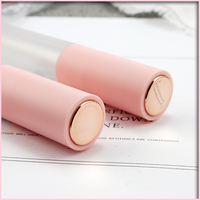 Bloompack personnalisé gaufrage pièce supérieure mode 4.5ml vide liquide rouge à lèvres Liptint brillant à lèvres bouteille
