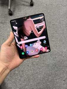 โทรศัพท์มือถือ Fold 4 5G เกรด A ขายส่ง สภาพ 98% ใหม่ รุ่น Global <span class=keywords><strong>ป</strong></span>ลดล็อค รองรับ LTE <span class=keywords><strong>ภาษา</strong></span>สเ<span class=keywords><strong>ป</strong></span>น - Product Image 2