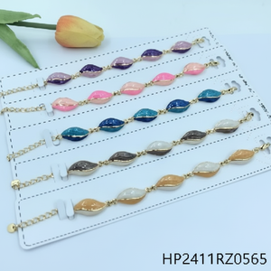 สร้อยข้อมือประดับเพชรชุบทองหรูหราทันสมัยสำหรับทุกโอกาสเครื่องประดับแฟชั่นสำหรับชาวคริสต์ - Product Image 1