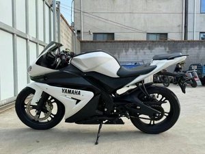 Sistema di Aspirazione dell'Aria a Forma di M Aerodinamico Ispirato alla <span class=keywords><strong>Moto</strong></span> da Corsa Yamaha YZF-R6 MotoGP con Sistema di Aspirazione Variabile YCC-I e Luce di Posizione a LED - Product Image 2