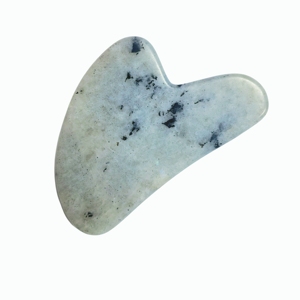 Planche Gua Sha en pierre naturelle polie à la main pour le massage des méridiens du visage et le remodelage de la peau - Product Image 4